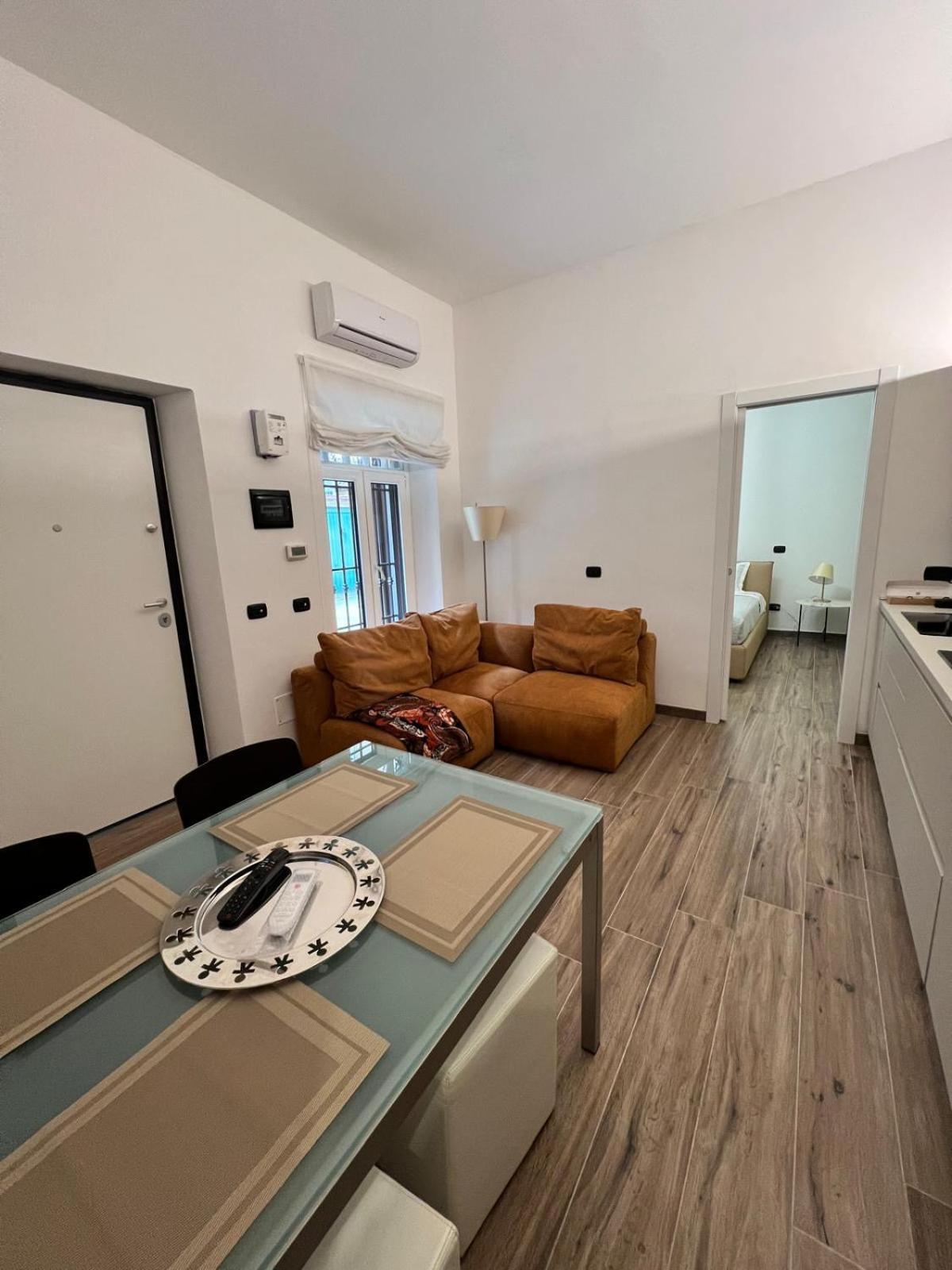 Domusmi Delfico 2 Milão Exterior foto